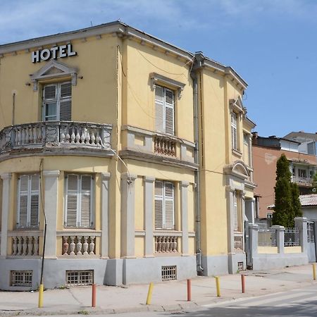 Hotel Garni Štip Dış mekan fotoğraf