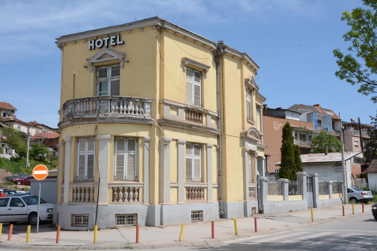 Hotel Garni Štip Dış mekan fotoğraf